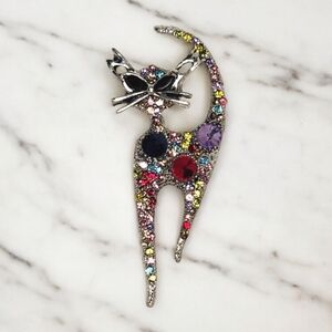 🍒 Art Deco Cat Broach